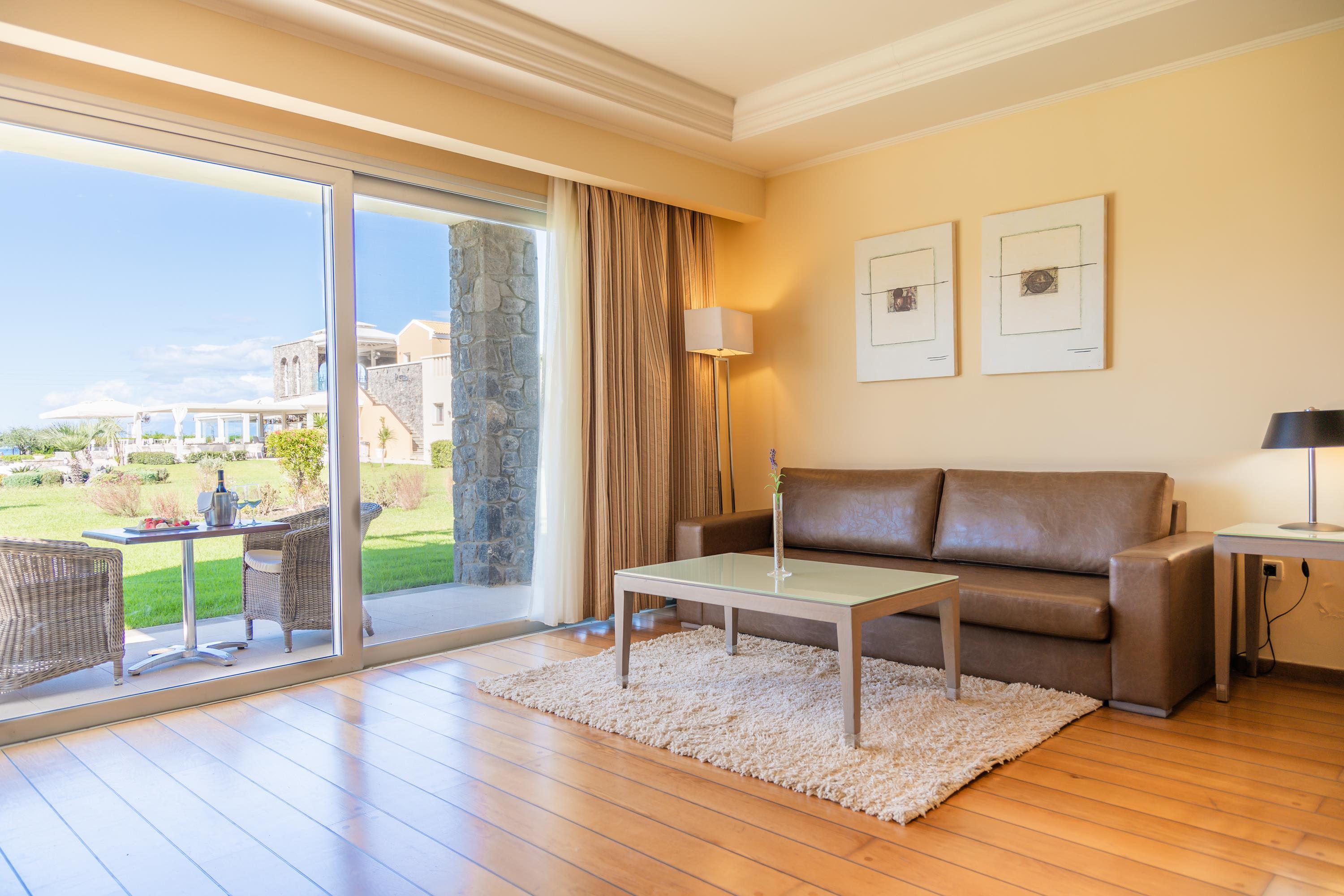 Restia Suites Exclusive Resort (Adults Only) Ахараві Екстер'єр фото
